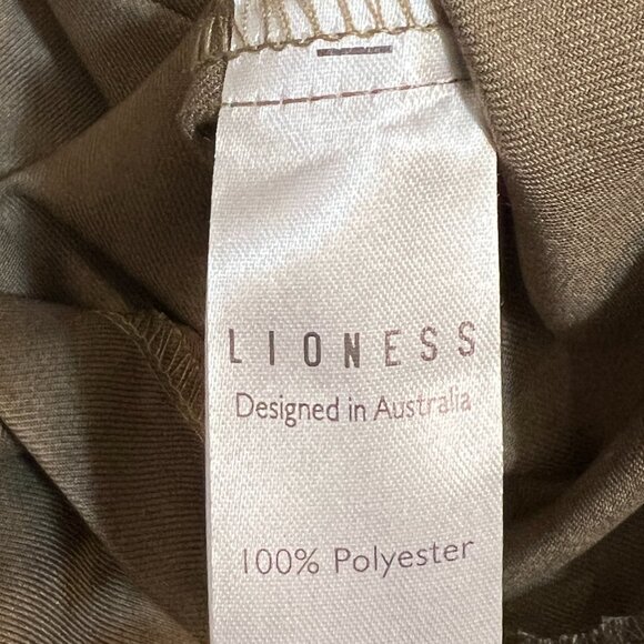 NWT Lioness Trencherous Trench Coat Beige XL Classic Double-Breasted Belted - Picture 5 of 9